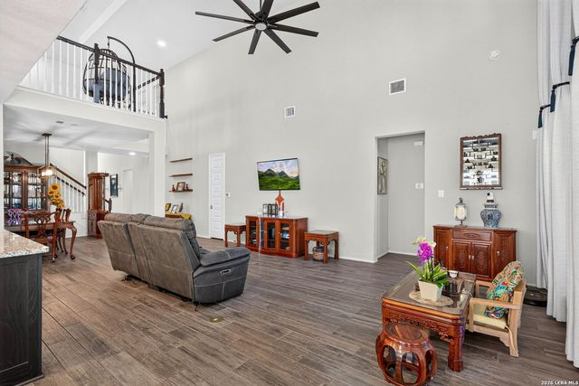2126 EASTON DR, San Antonio, TX 78253