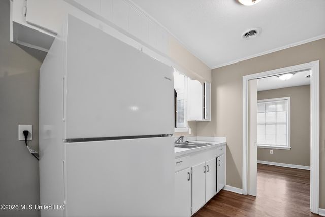 3009 Suncrest Drive, Jackson, MS 39212