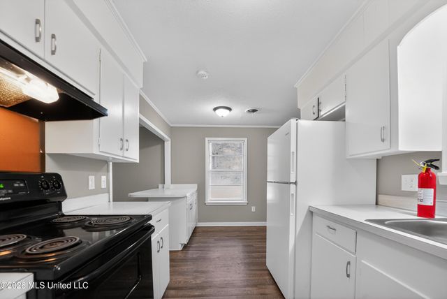 3009 Suncrest Drive, Jackson, MS 39212