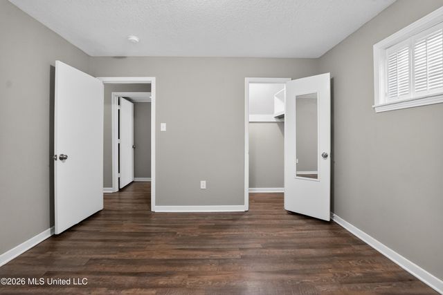 3009 Suncrest Drive, Jackson, MS 39212