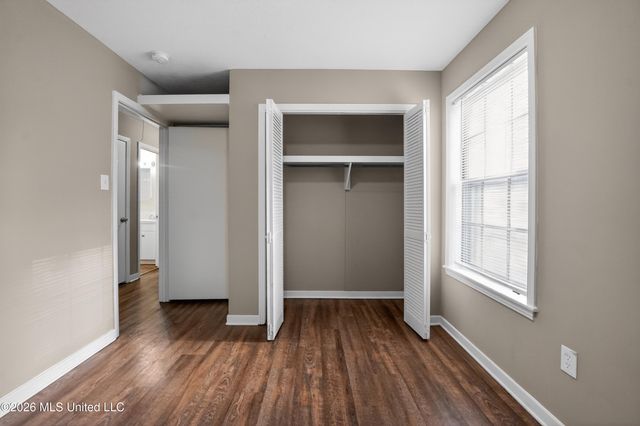 3009 Suncrest Drive, Jackson, MS 39212