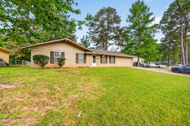 3009 Suncrest Drive, Jackson, MS 39212