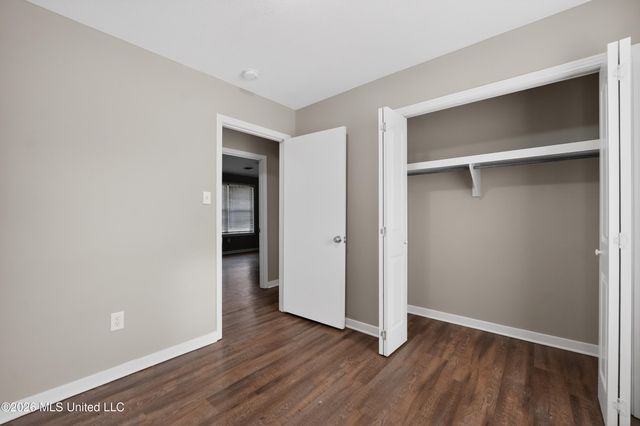 3009 Suncrest Drive, Jackson, MS 39212