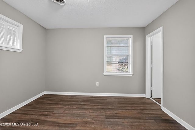 3009 Suncrest Drive, Jackson, MS 39212