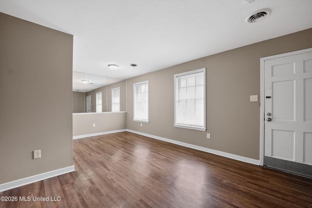 3009 Suncrest Drive, Jackson, MS 39212