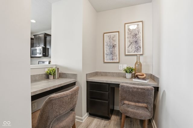 1002 Burgess Hill Pass, Westfield, IN 46074