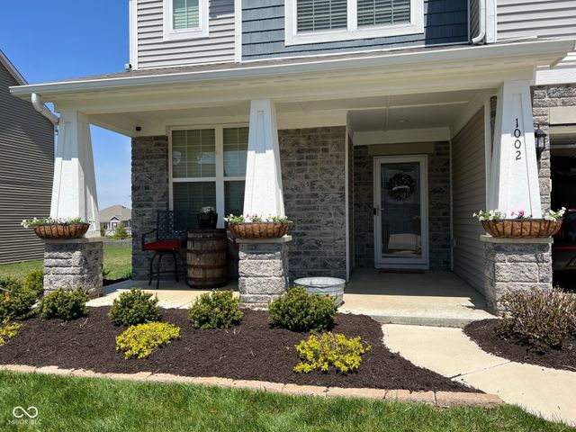 1002 Burgess Hill Pass, Westfield, IN 46074