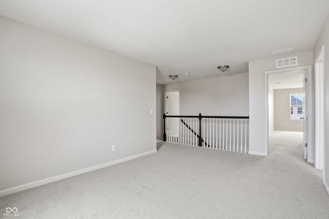 1002 Burgess Hill Pass, Westfield, IN 46074