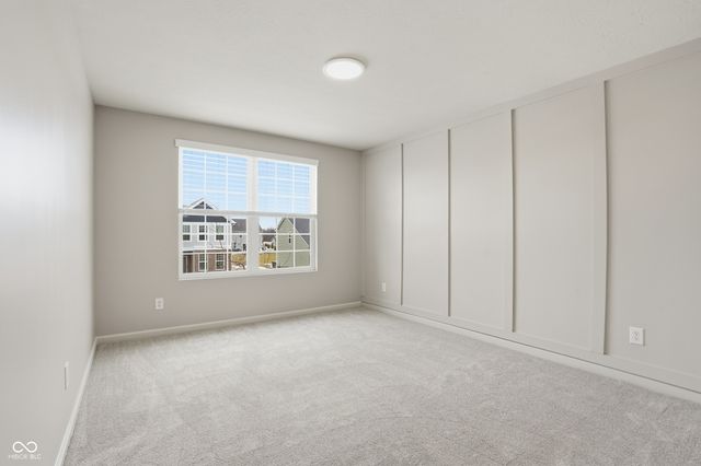 1002 Burgess Hill Pass, Westfield, IN 46074