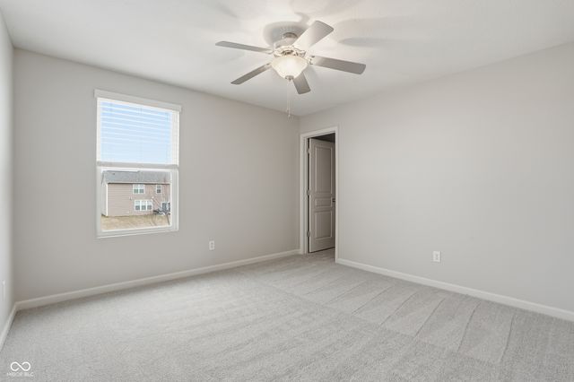 1002 Burgess Hill Pass, Westfield, IN 46074