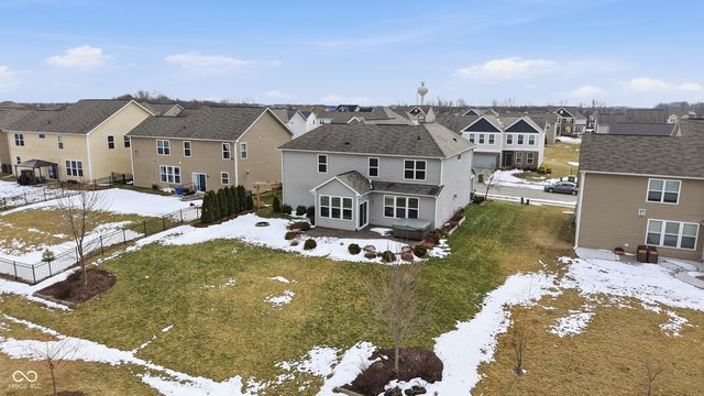 1002 Burgess Hill Pass, Westfield, IN 46074