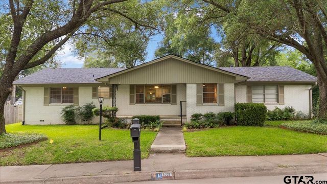 1000 Westwood Dr, Henderson, TX 75654