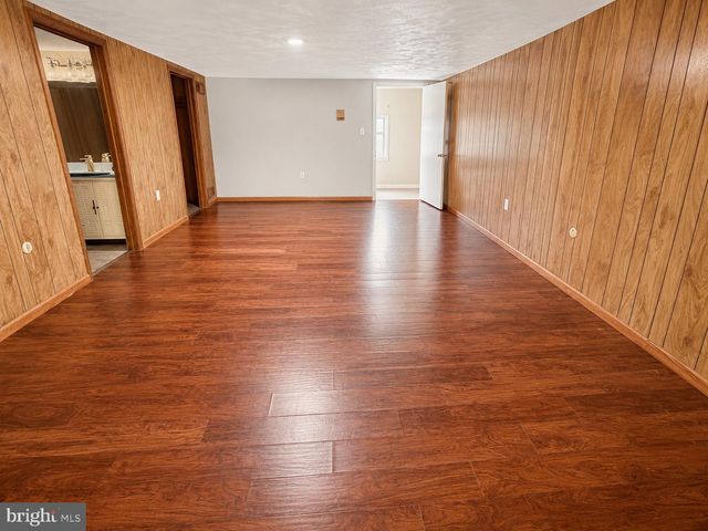 402 NOBLE ST, Lebanon, PA 17042