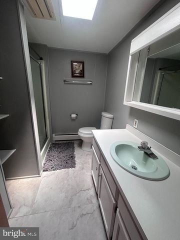 402 NOBLE ST, Lebanon, PA 17042