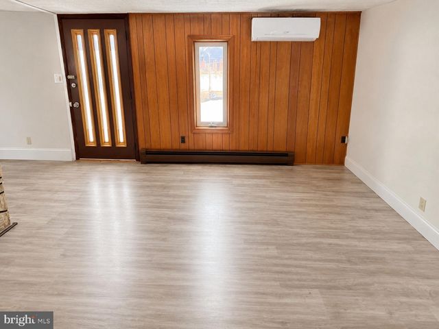 402 NOBLE ST, Lebanon, PA 17042