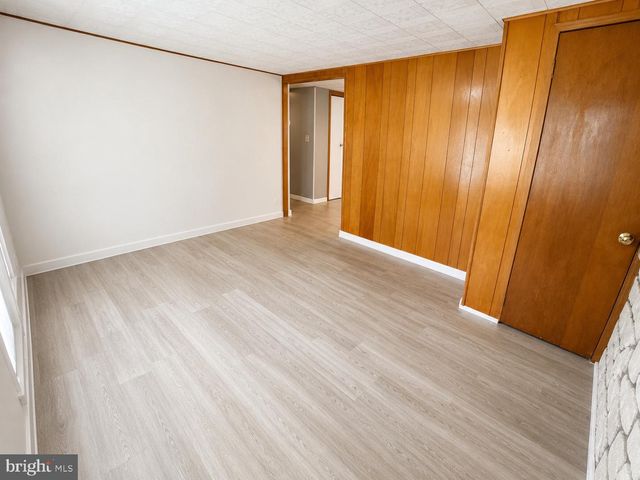 402 NOBLE ST, Lebanon, PA 17042