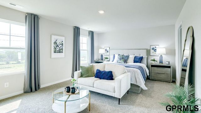 17014 Craig Street, Bennington, NE 68007