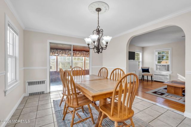 37 Highland Avenue, Leonardo, NJ 07737