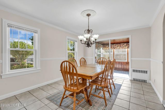 37 Highland Avenue, Leonardo, NJ 07737