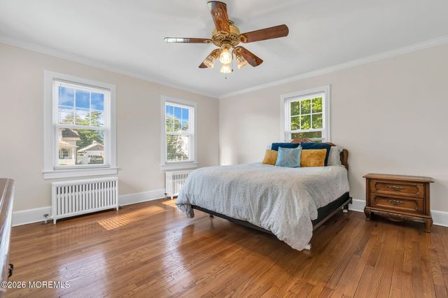 37 Highland Avenue, Leonardo, NJ 07737