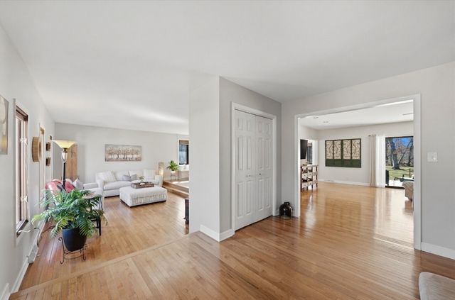 24346 S TIMBERLINE Trail, Crete, IL 60417