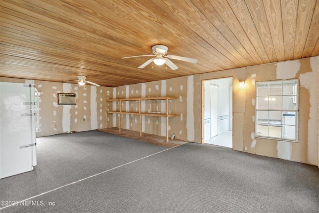 75026 SEMPER FI Drive, Yulee, FL 32097