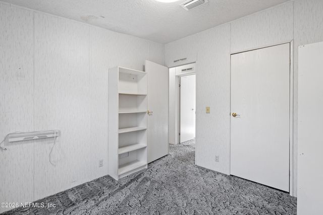 75026 SEMPER FI Drive, Yulee, FL 32097