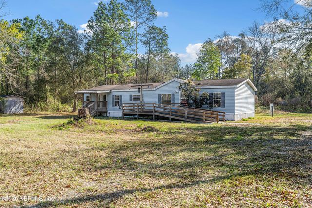 75026 SEMPER FI Drive, Yulee, FL 32097