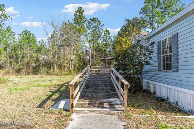 75026 SEMPER FI Drive, Yulee, FL 32097