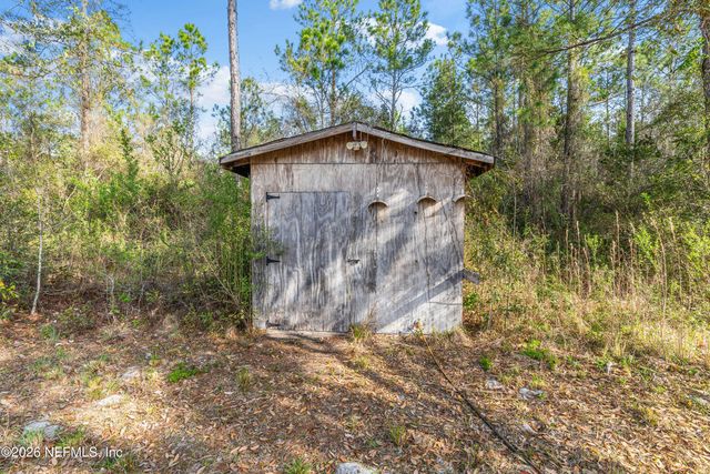 75026 SEMPER FI Drive, Yulee, FL 32097