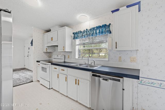 75026 SEMPER FI Drive, Yulee, FL 32097