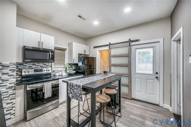 2117 Selden St, Richmond, VA 23223