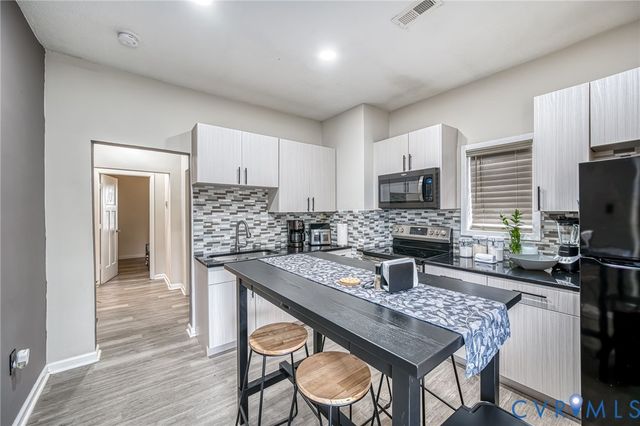 2117 Selden St, Richmond, VA 23223