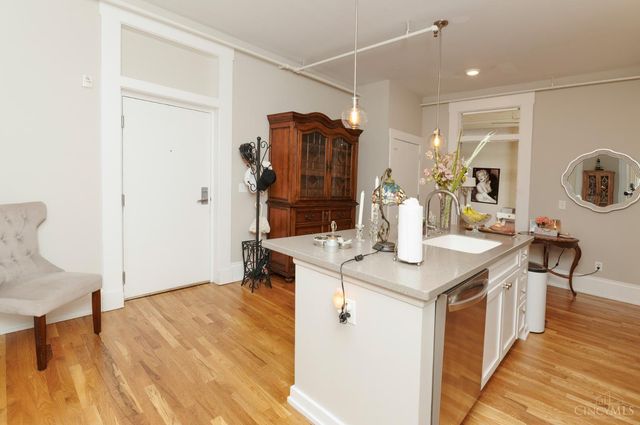 1407 Vine Street, Cincinnati, OH 45202