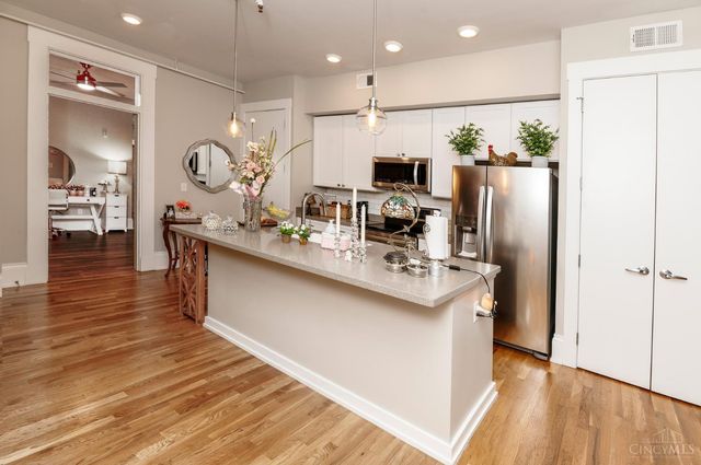 1407 Vine Street, Cincinnati, OH 45202