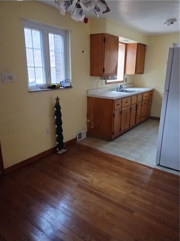 404 Mahoning Avenue, N Versailles, PA 15137