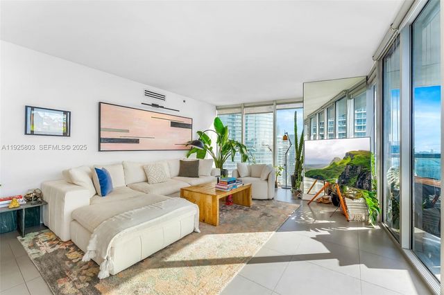 465 E Brickell Ave 3901, Miami, FL 33131