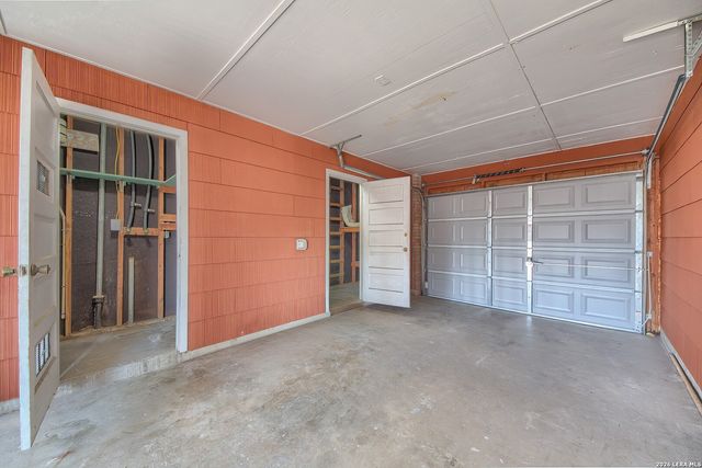 3710 Van Dyke, San Antonio, TX 78218