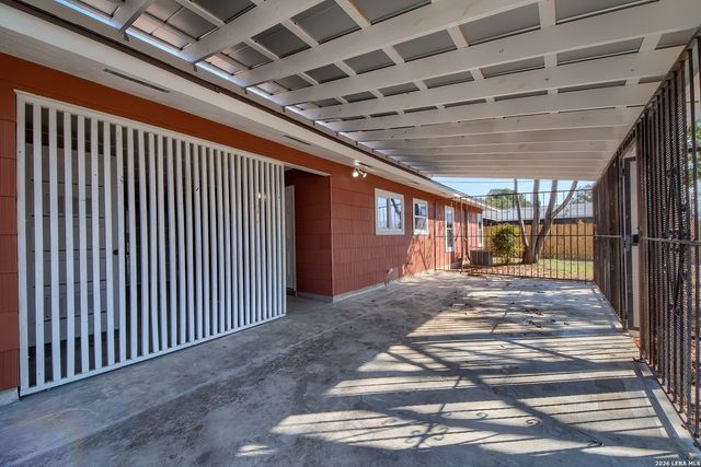 3710 Van Dyke, San Antonio, TX 78218