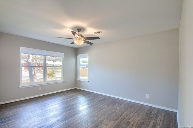 3710 Van Dyke, San Antonio, TX 78218