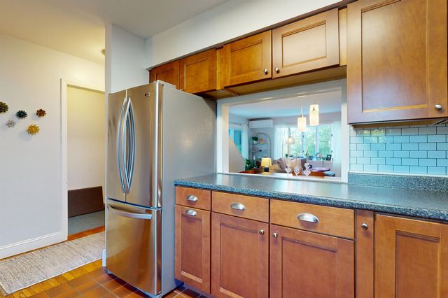 20 Greenfield Rd Unit F7, Essex, VT 05452