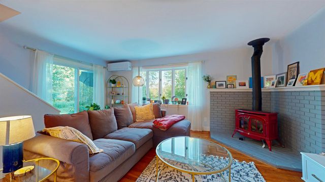 20 Greenfield Rd Unit F7, Essex, VT 05452
