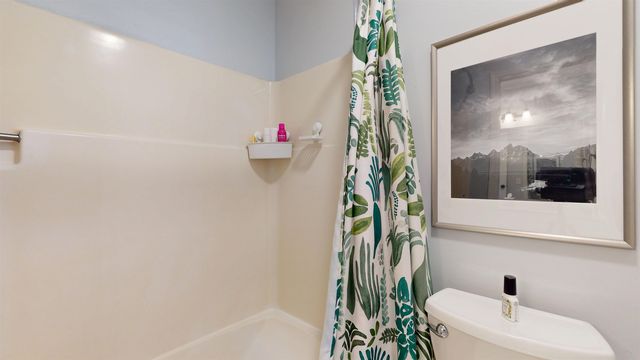 20 Greenfield Rd Unit F7, Essex, VT 05452