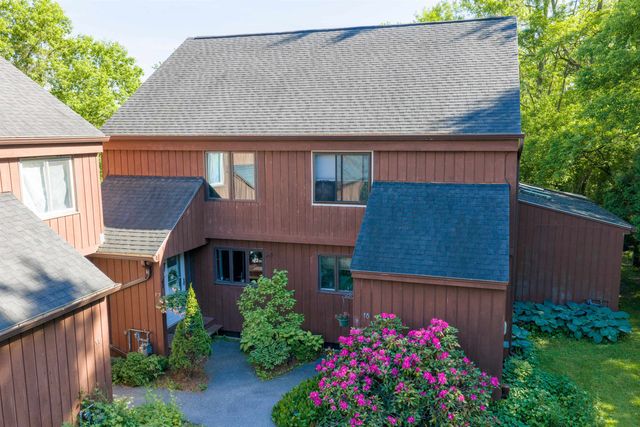20 Greenfield Rd Unit F7, Essex, VT 05452