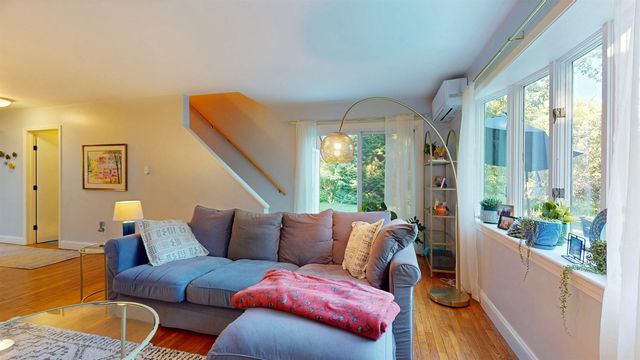 20 Greenfield Rd Unit F7, Essex, VT 05452