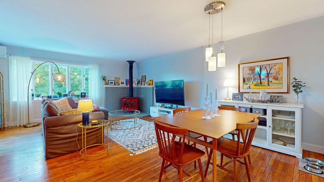 20 Greenfield Rd Unit F7, Essex, VT 05452
