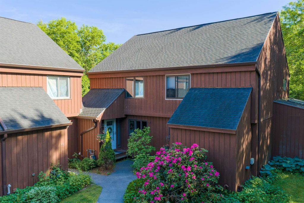 20 Greenfield Rd Unit F7, Essex, VT 05452