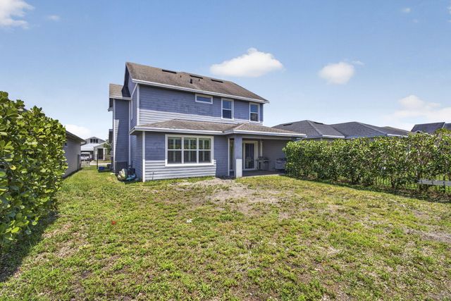841 Wandering Willow Way, Loxahatchee, FL 33470