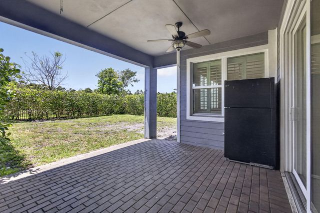 841 Wandering Willow Way, Loxahatchee, FL 33470