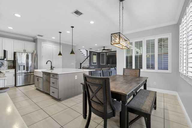 841 Wandering Willow Way, Loxahatchee, FL 33470